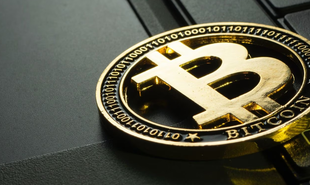 🔴 >> Importantes analistas creen en una inminente subida de Bitcoin