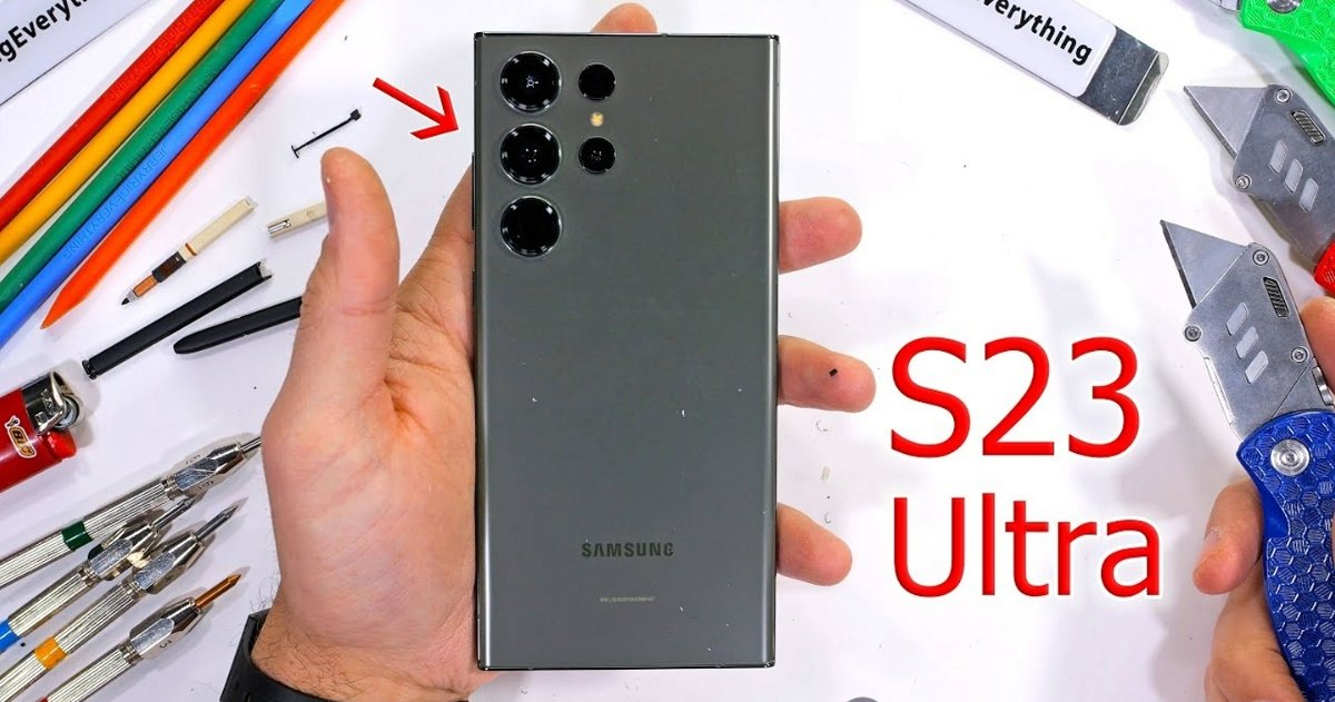 🔴 >> JerryRigEverything pone a prueba al Samsung Galaxy S23 Extremely
