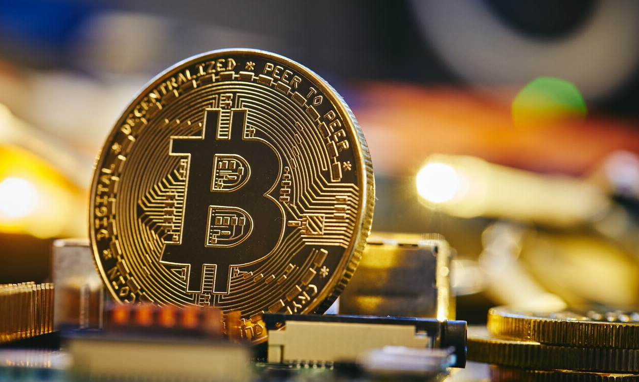 🔴 >> Precio de Bitcoin podría alcanzar nuevos máximos en 2025