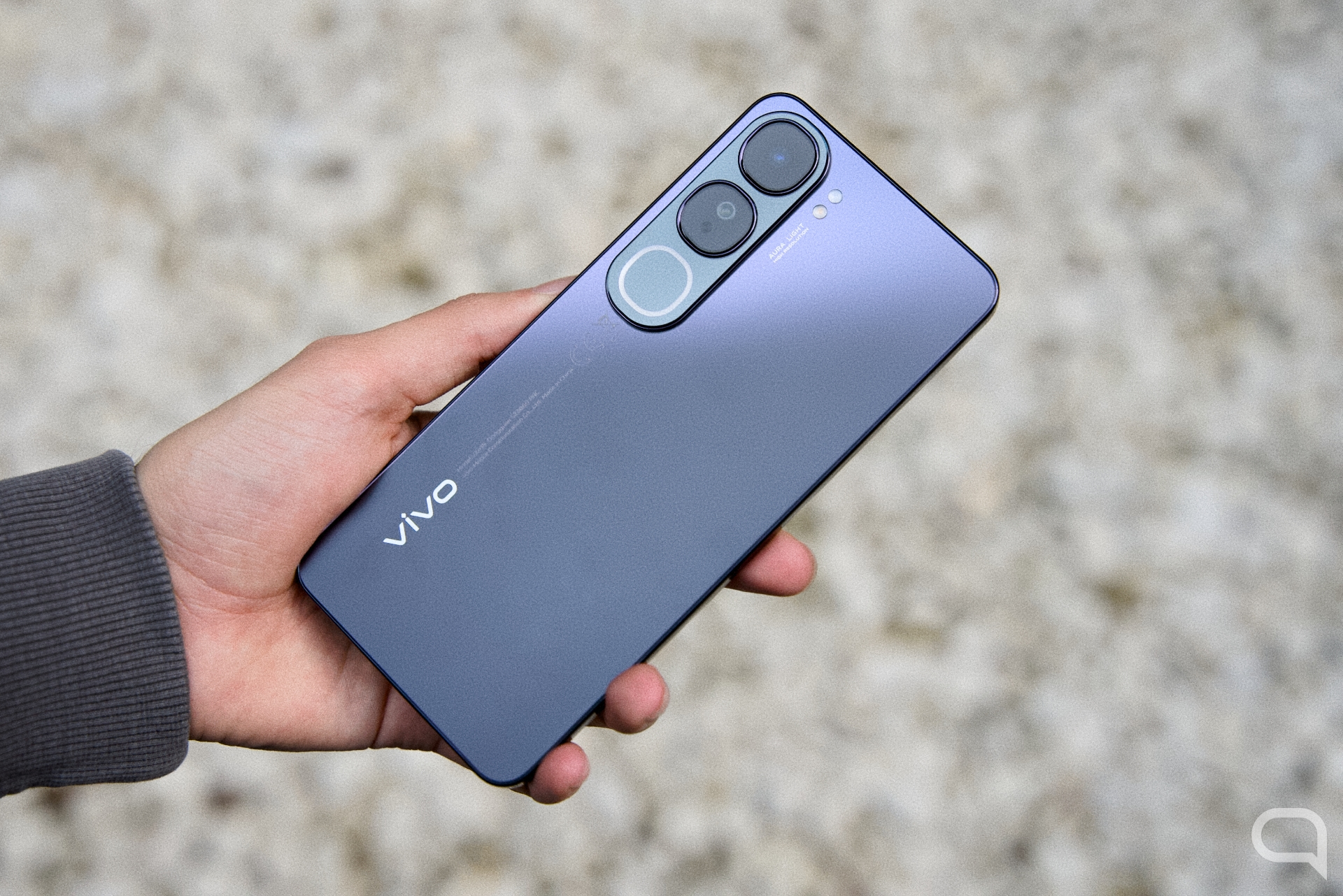 🔴 >> Vivo V40 SE 80W, análisis: la carga rápida no es lo único llamativo de este móvil de gama media