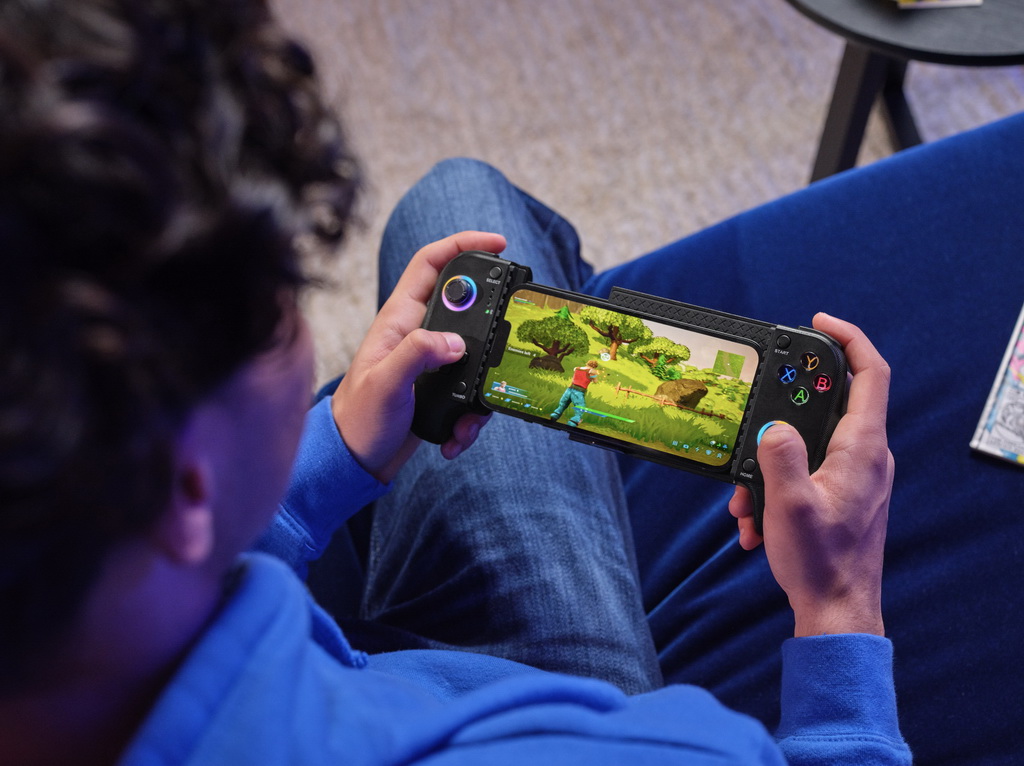 🔴 >> Have confidence GXT 735 Mylox: un mando para gaming móvil que es todo un pequeño gigante