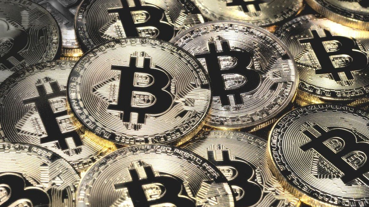 🔴 >> Bitcoin continúa en u$s87.000, a la espera de datos de la Fed